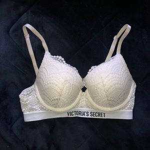 Lace bra